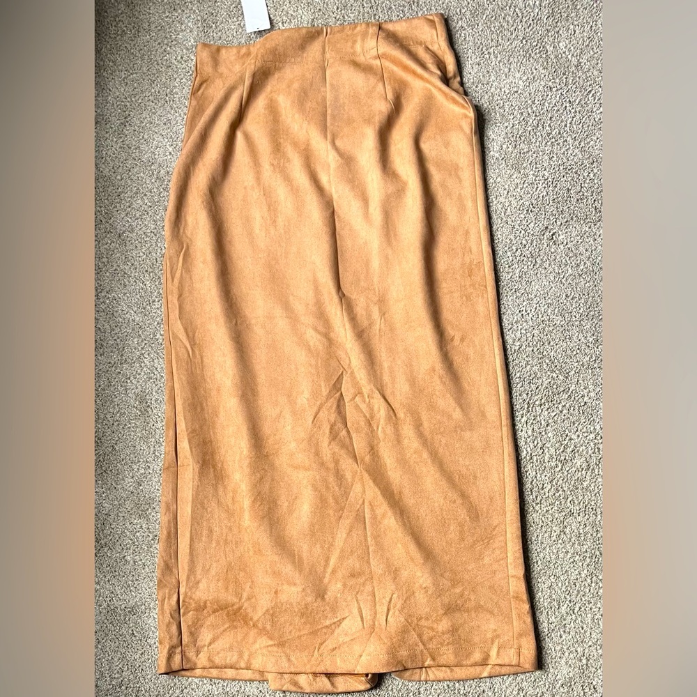 NWT Urban Modesty long Skirt .